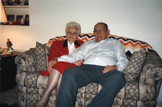 Gma and Pap.jpg